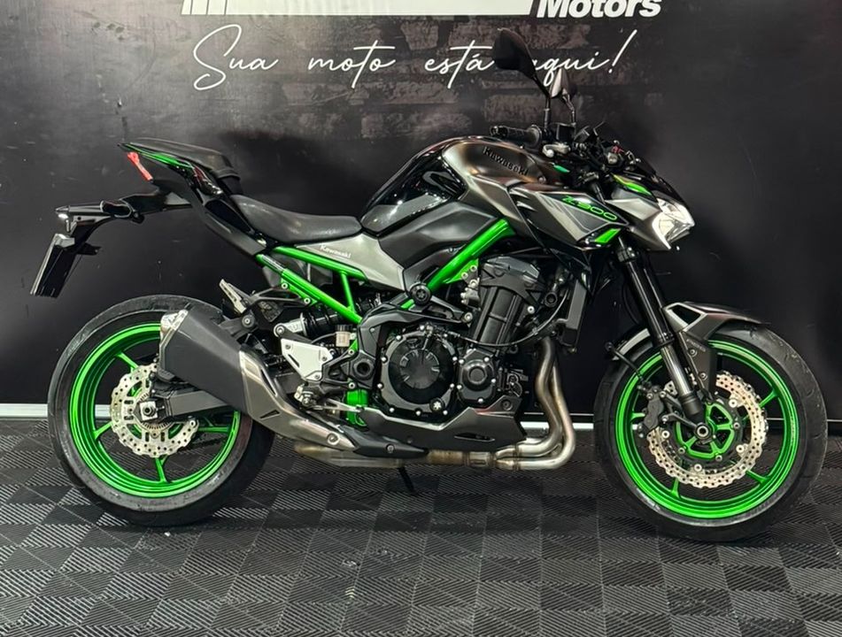 KAWASAKI Z 900