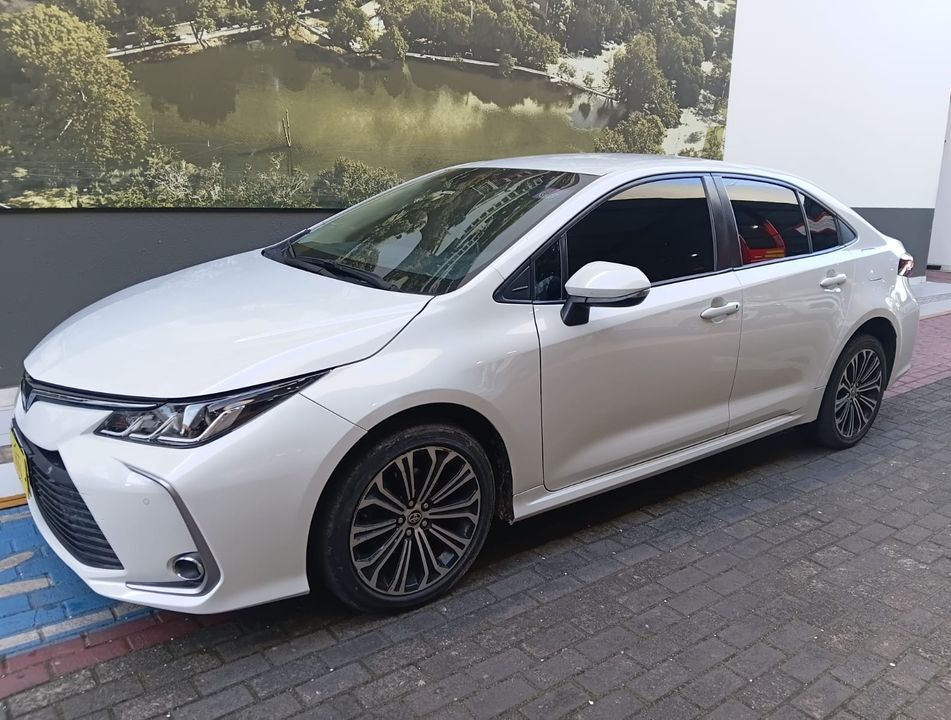 Toyota Corolla XEi 2.0 Flex 16V Aut.