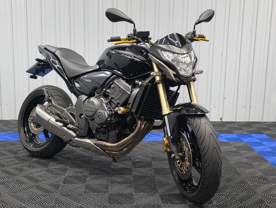 HONDA CB 600F HORNET