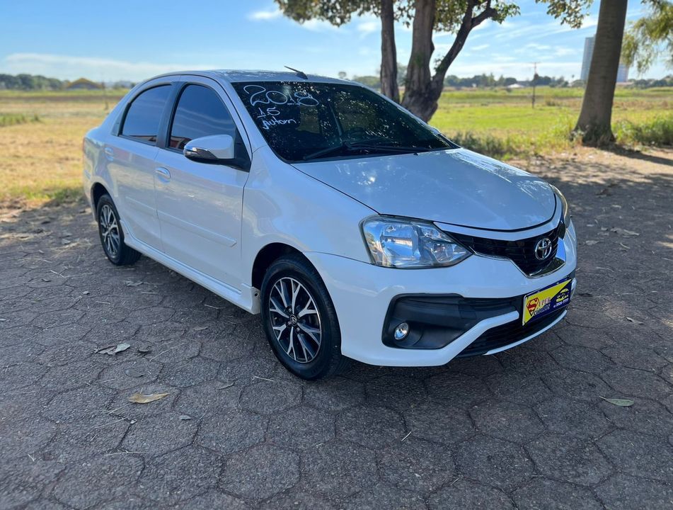 Toyota ETIOS PLATINUM Sed. 1.5 Flex 16V 4p Aut.