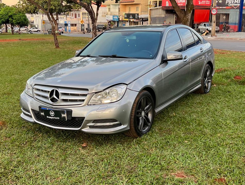 Mercedes C-180 CGI Sport 1.6 TB 16V 156cv Aut.