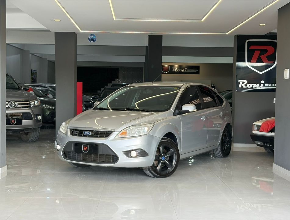 Ford Focus 1.6 S/SE/SE Plus Flex 8V/16V  5p