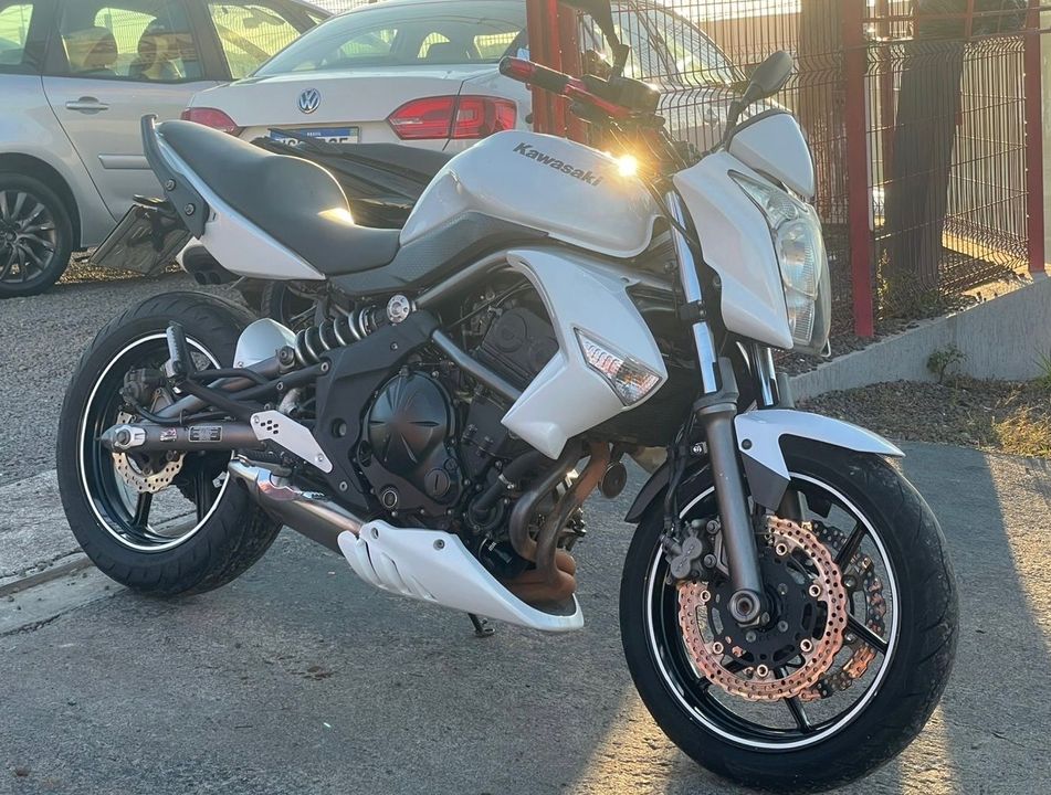 KAWASAKI ER-6N 650cc