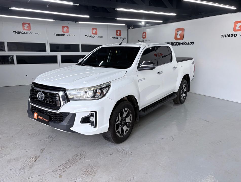 Toyota Hilux CD SRX 4x4 2.8 TDI 16V Diesel Aut.