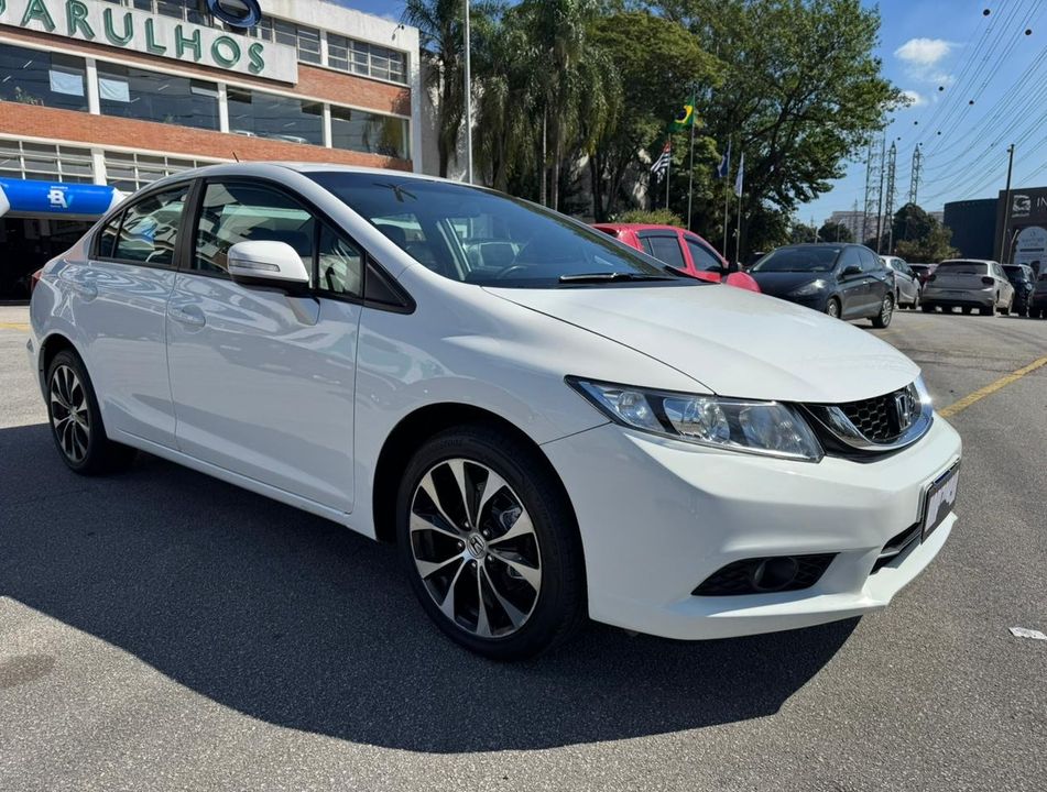 Honda Civic Sedan LXR 2.0 Flexone 16V Aut. 4p