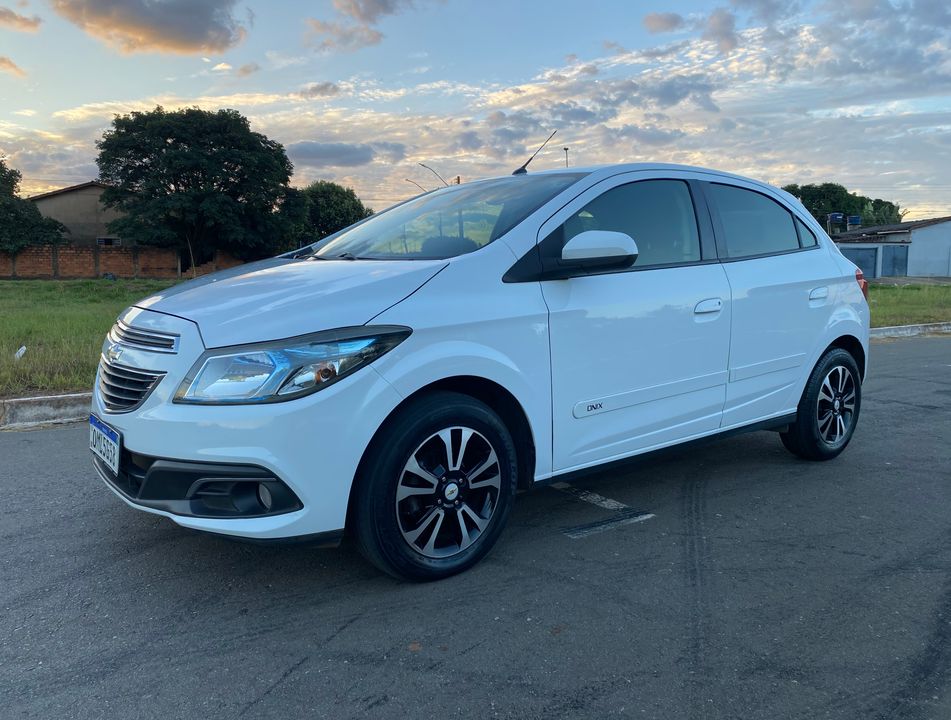 Chevrolet ONIX HATCH LT 1.4 8V FlexPower 5p Mec.