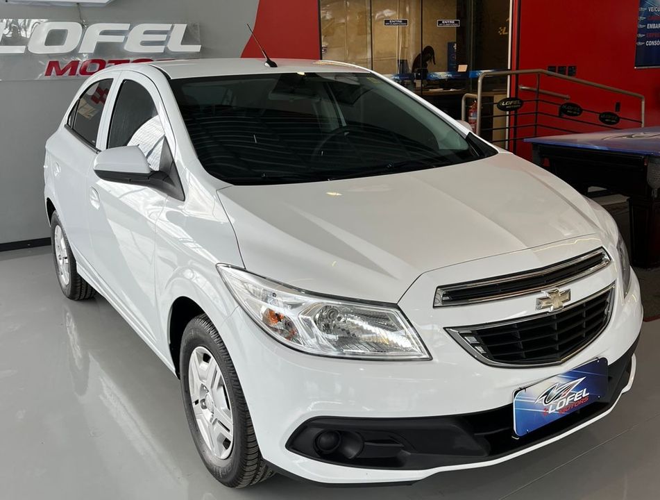 Chevrolet ONIX HATCH LT 1.0 8V FlexPower 5p Mec.