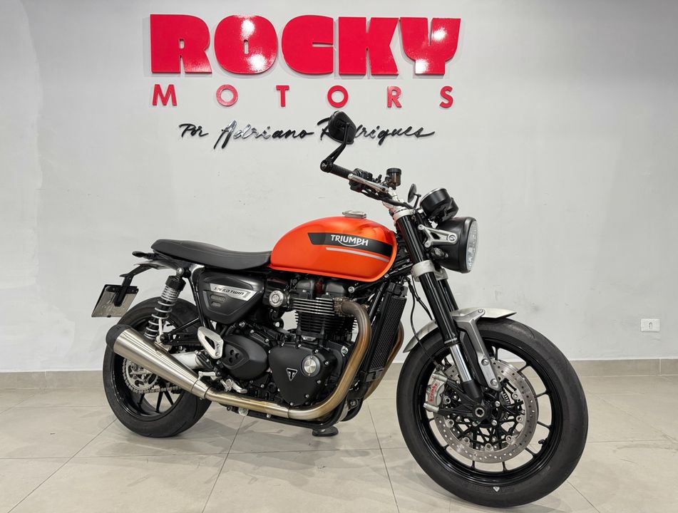 TRIUMPH Speed Twin 1200cc