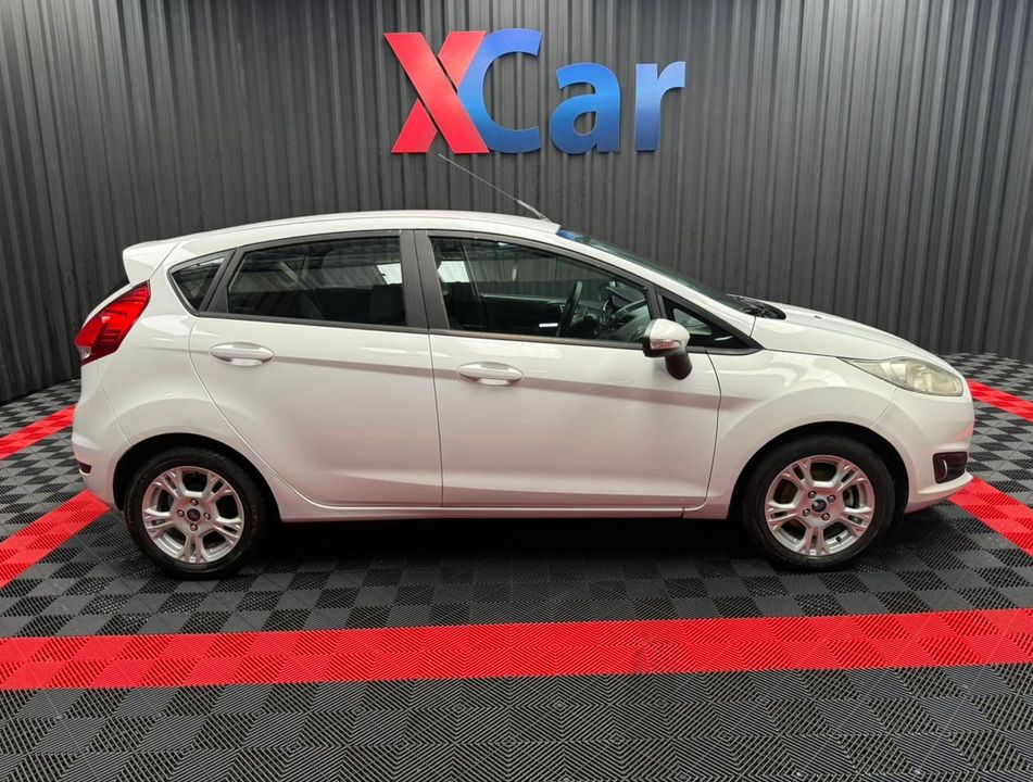 Ford Fiesta 1.6 16V Flex Aut. 5p