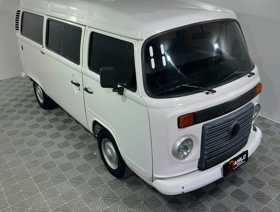 VolksWagen Kombi Lotação 1.4 Mi Total Flex 8V