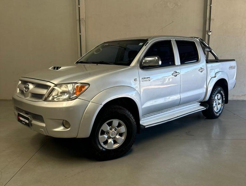 Toyota Hilux CD SRV D4-D 4x4 3.0 TDI Diesel Aut