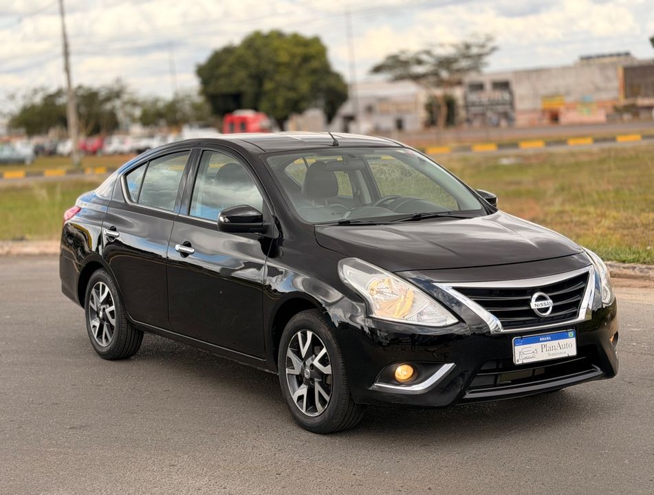 Nissan VERSA SL 1.6 16V FlexStart 4p Aut.