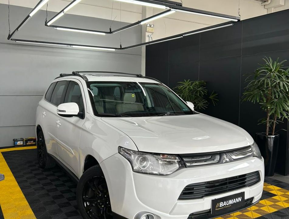 Mitsubishi OUTLANDER 3.0/ GT 3.0 V6 Aut.