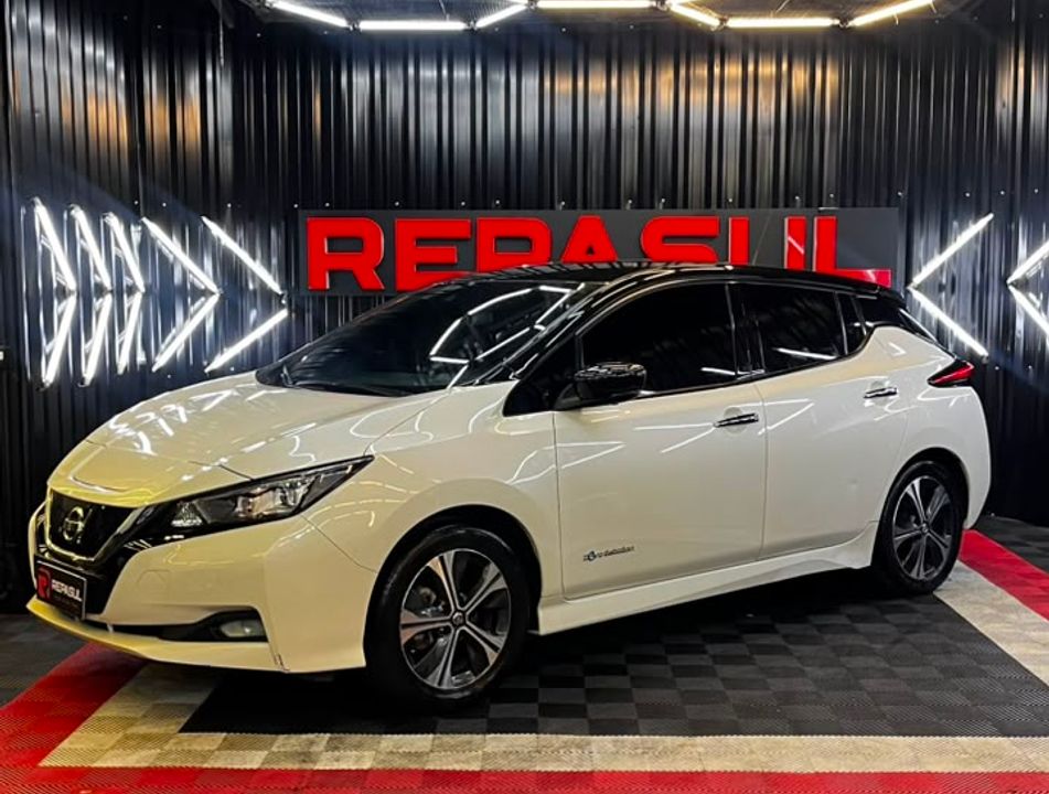 Nissan LEAF Aut. (Elétrico)