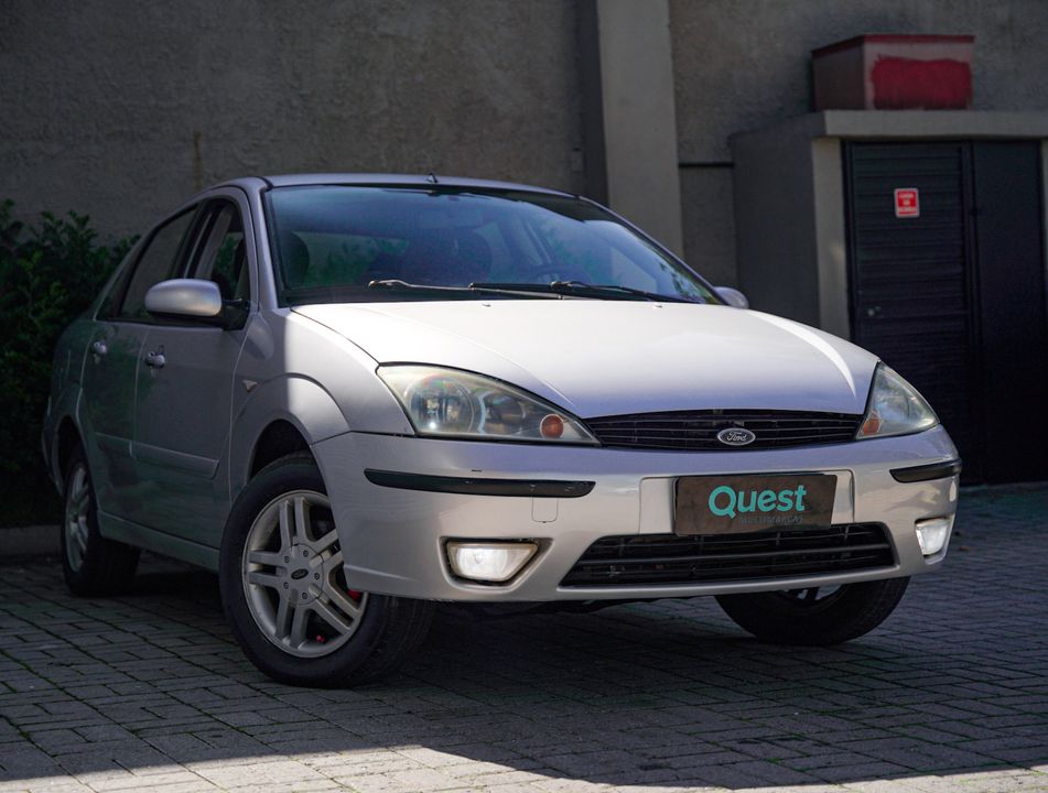 Ford Focus Sedan 2.0 16V/2.0 16V Flex 4p Aut.