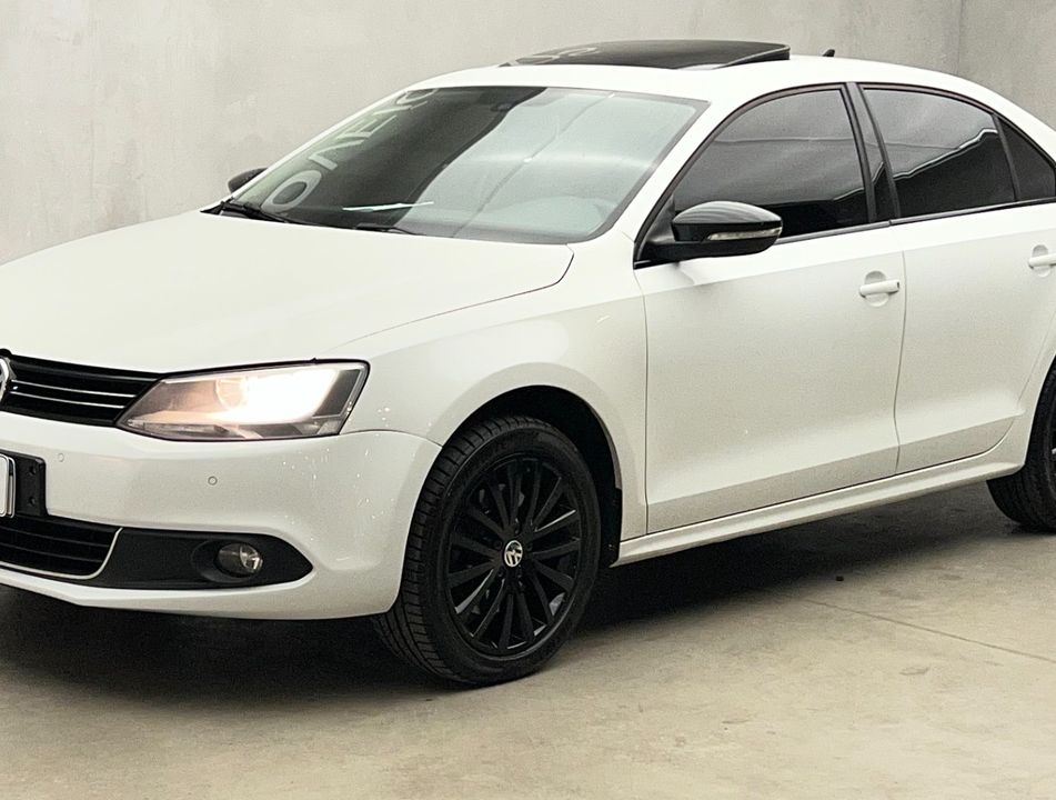 VolksWagen JETTA Highline 2.0 TSI 16V 4p Tiptronic