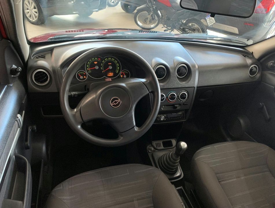 Chevrolet PRISMA  Sed. Maxx/ LT 1.4 8V ECONOF. 4p