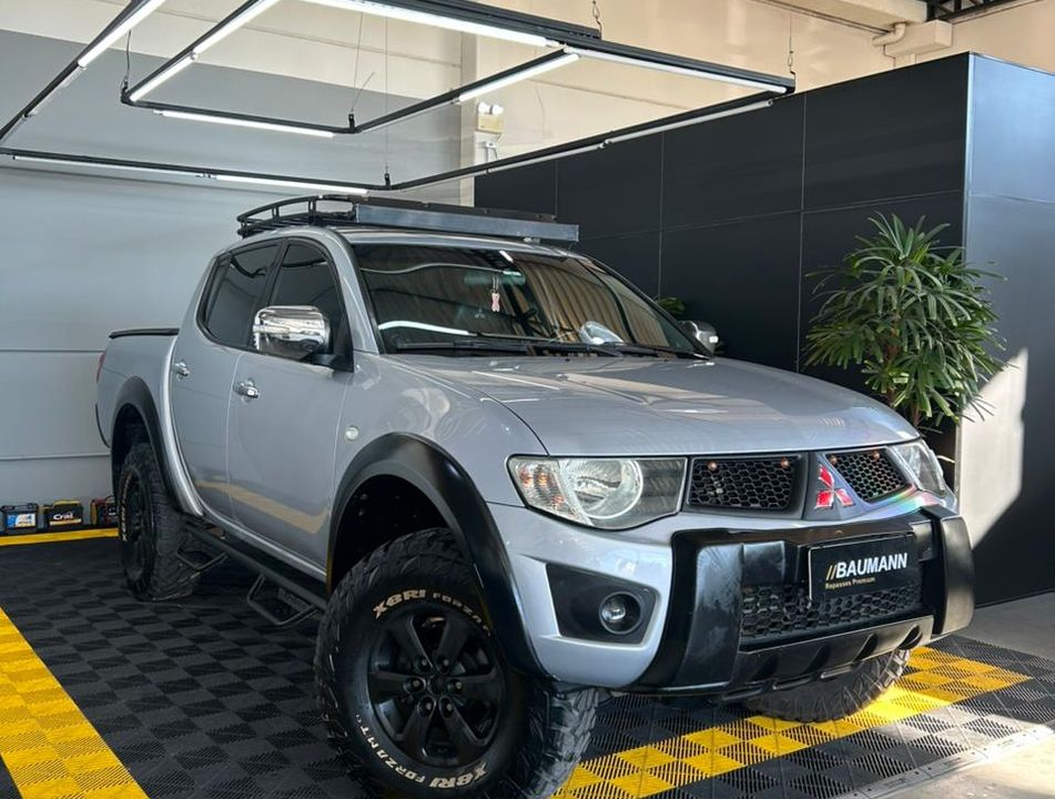 Mitsubishi L200 Triton HPE 3.5 CD V6 24V Flex Aut.