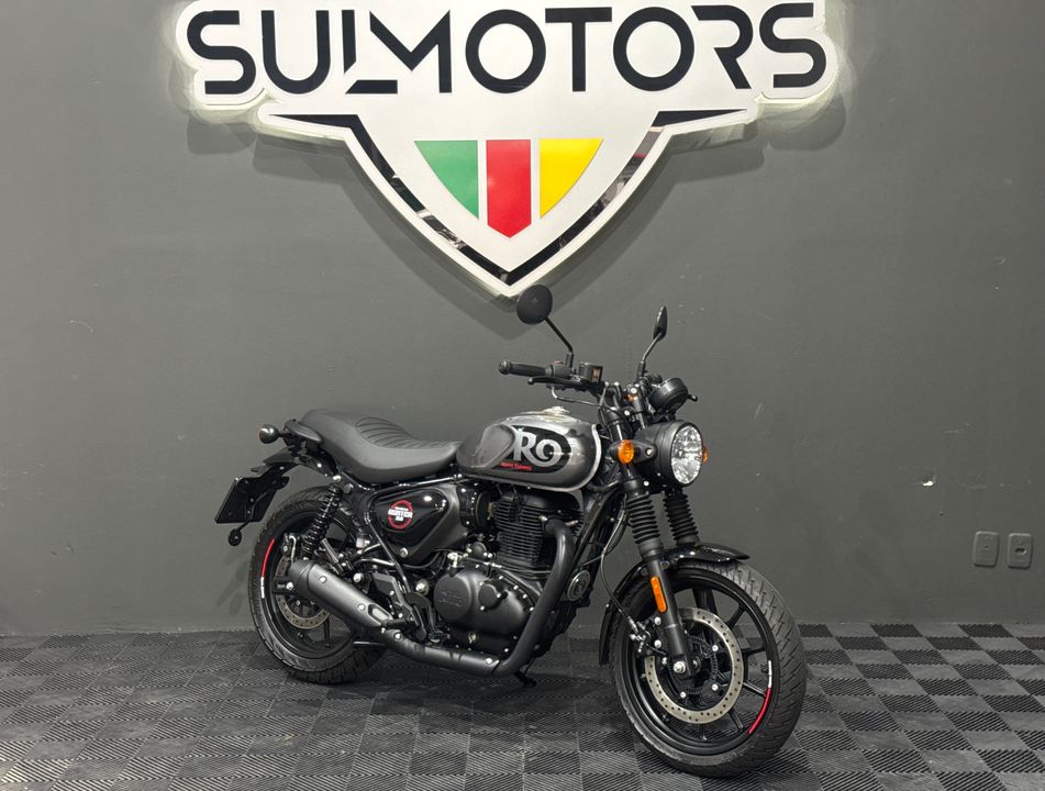 Royal Enfield Hunter 350 Dapper
