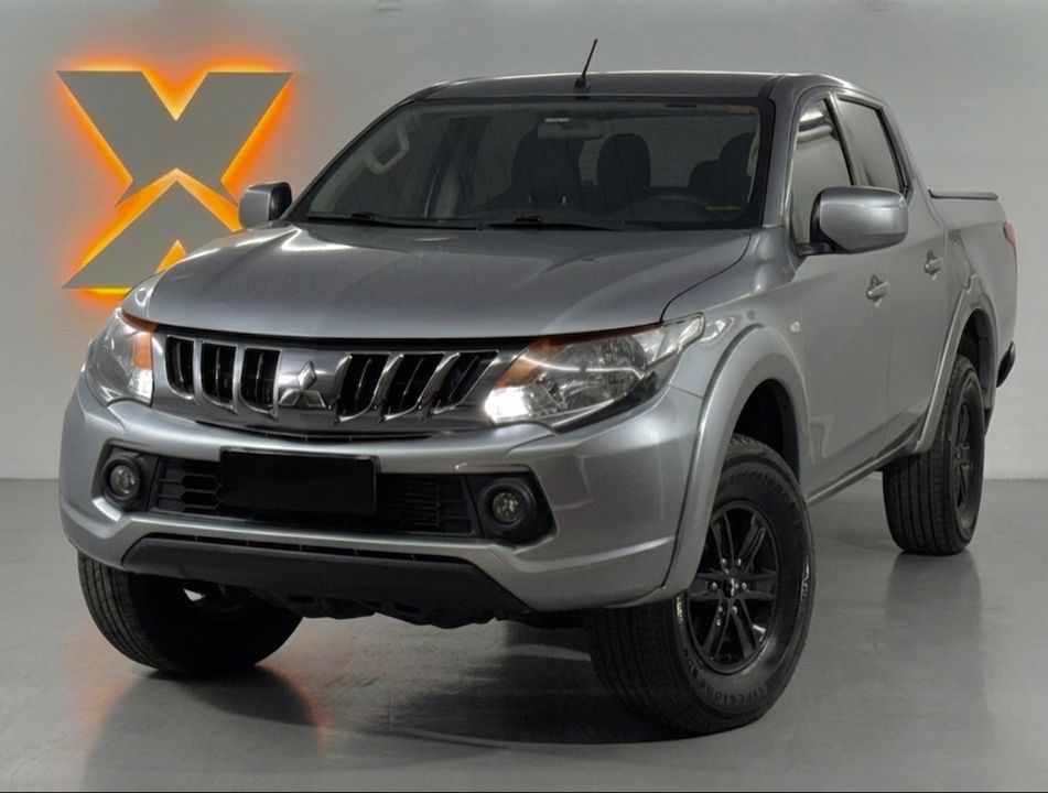 Mitsubishi L200 Tri. Outdo. GLS 2.4 CD 4x4 Die. Aut