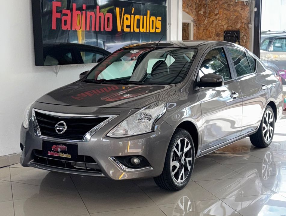 Nissan VERSA SL 1.6 16V FlexStart 4p Aut.
