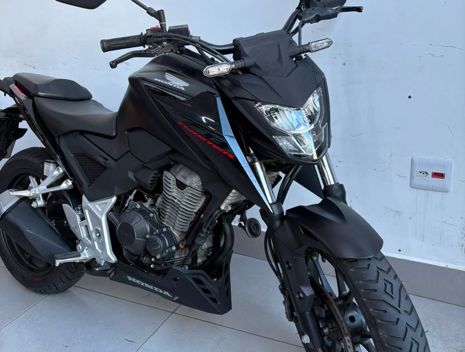 HONDA CB 300F Twister Flex
