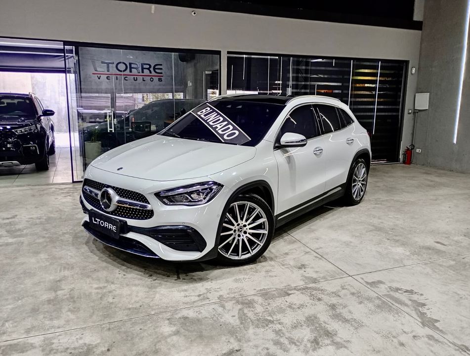 Mercedes GLA 200 AMG Line 1.3 16V TB Aut.
