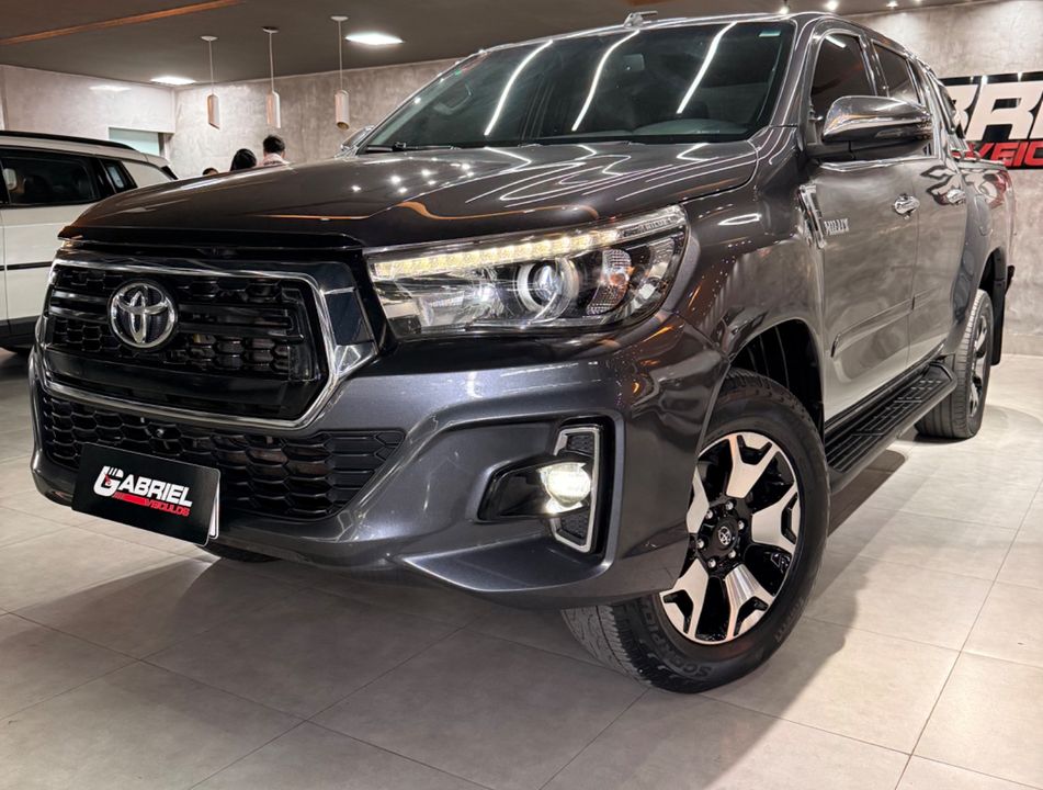 Toyota Hilux CD SRX 4x4 2.8 TDI 16V Diesel Aut.