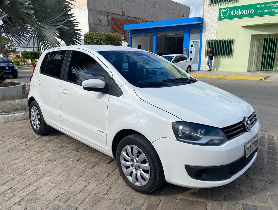 VolksWagen Fox 1.0 Mi Total Flex 8V 5p