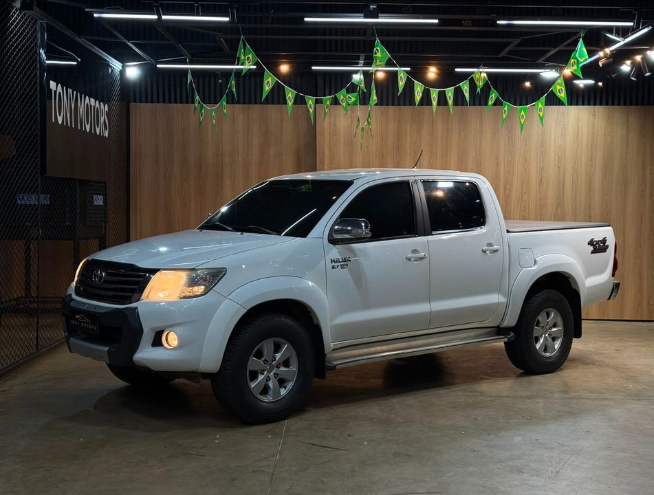 Toyota Hilux CD SRV 4x4 2.7 Flex 16V Aut.