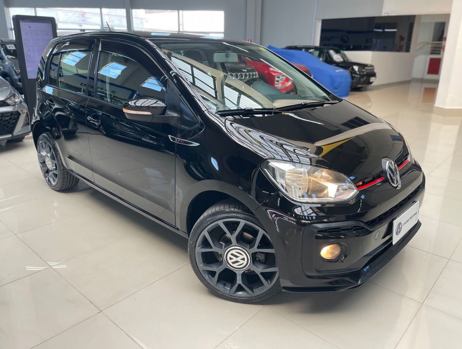 VolksWagen up! move 1.0 TSI Total Flex 12V 5p