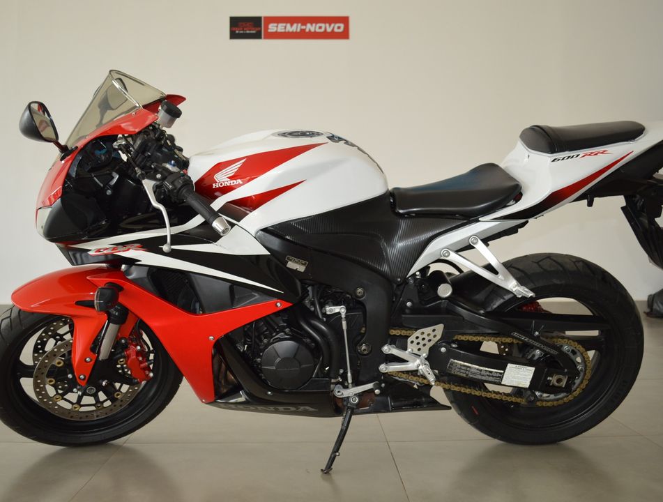 HONDA CBR 600 RR