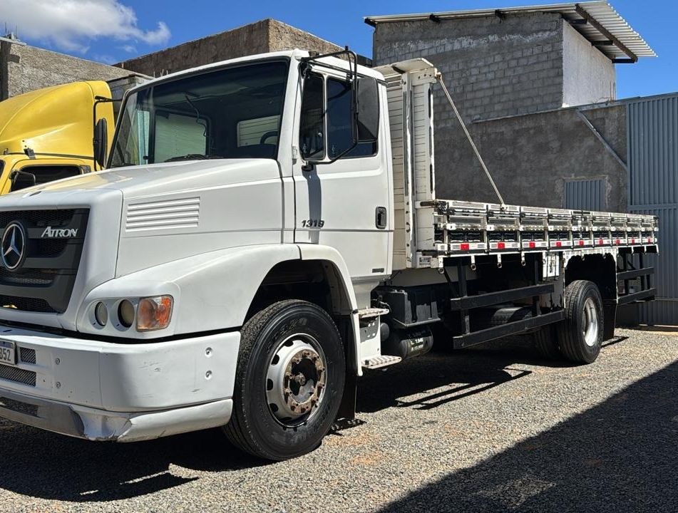 MERCEDES-BENZ Atron 1319 2p (diesel) (E5)