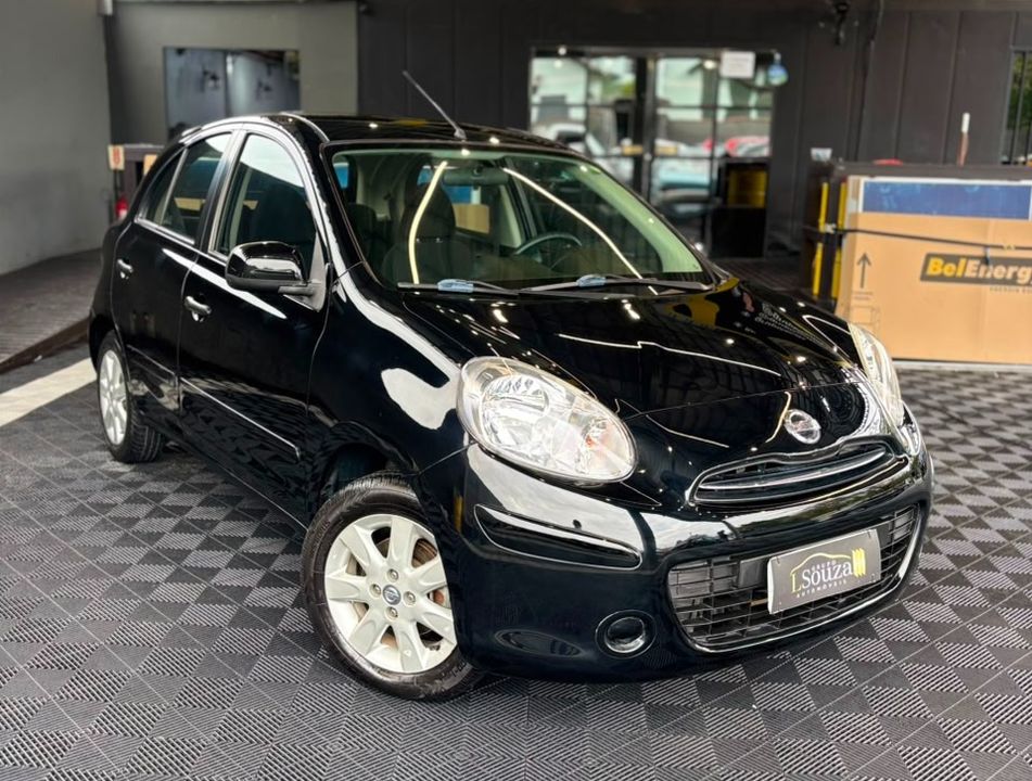Nissan MARCH SV 1.6 16V Flex Fuel