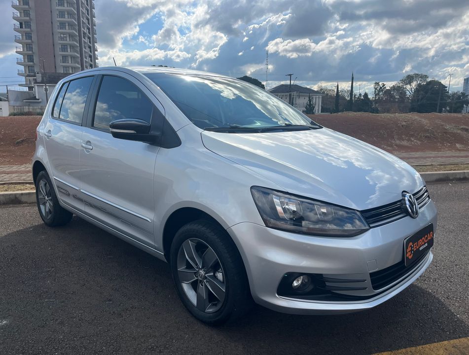 VolksWagen Fox Connect 1.6 Flex 8V 5p