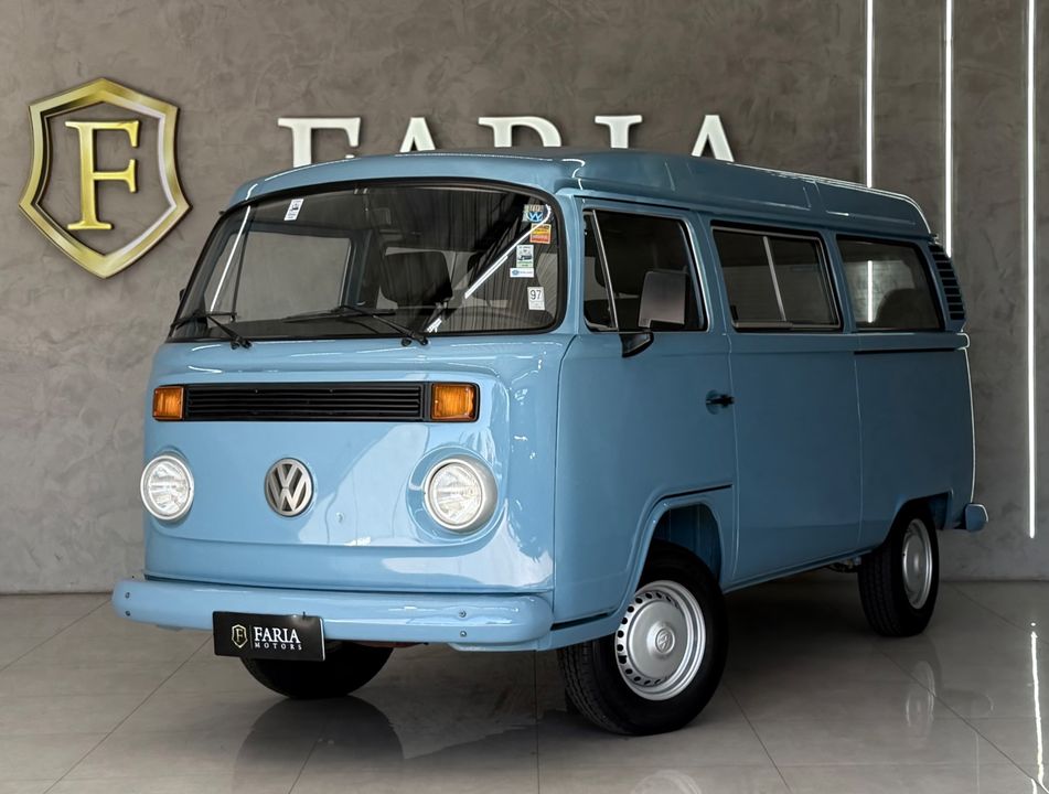 VolksWagen Kombi Standard/ Luxo/ Série Prata