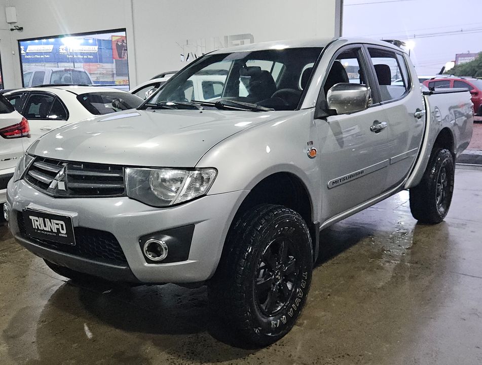 Mitsubishi L200 Triton GLX 3.2 CD TB Int.Diesel Mec