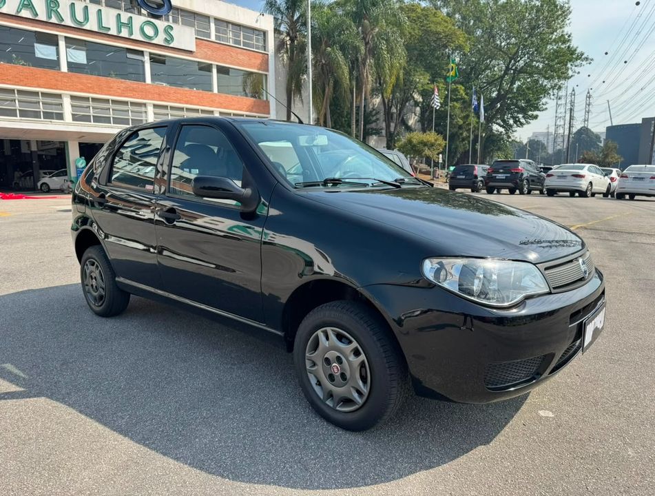 Fiat Palio Celebration 1.0 Fire Flex 8V 4p