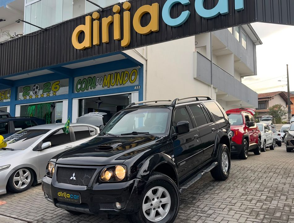 Mitsubishi Pajero Sport HPE 2.5 4x4 Diesel Mec.