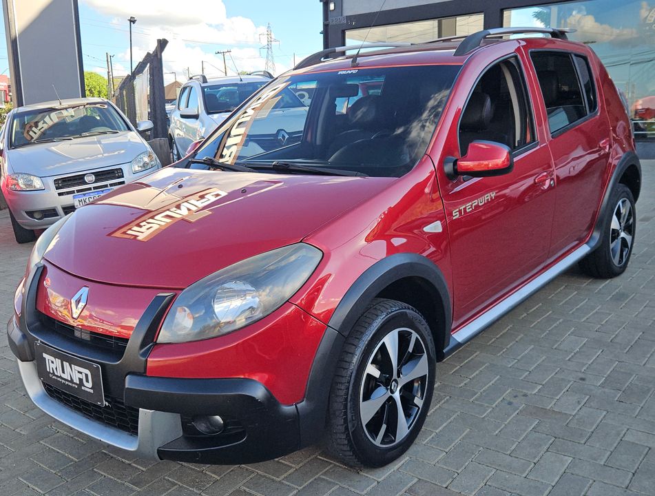 Renault SANDERO STEPWAY Hi-Flex 1.6 16V 5p Aut.