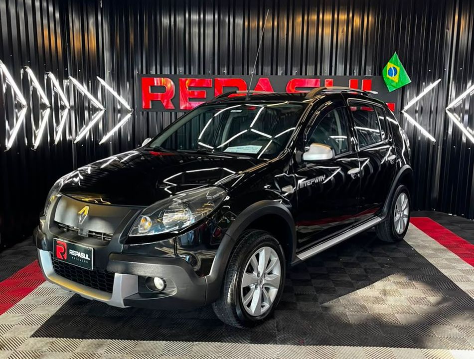 Renault SANDERO STEPWAY Hi-Flex 1.6 16V 5p Aut.