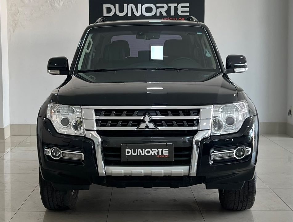 Mitsubishi Pajero HPE Full 3.2 4x4 T.I.Dies.3p Aut.