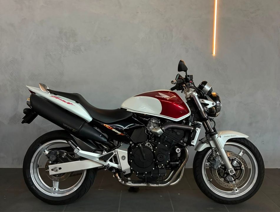 HONDA CB 600F HORNET