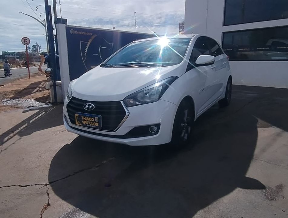 Hyundai HB20 C.Style/C.Plus 1.6 Flex 16V Aut.