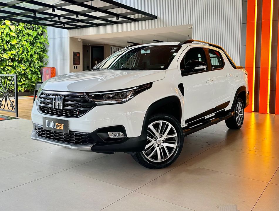 Fiat Strada Volcano 1.3 Flex 8V CD