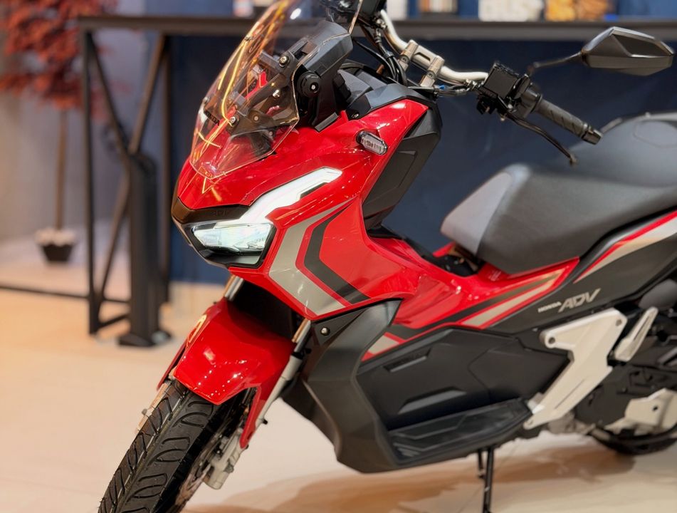 HONDA ADV 150