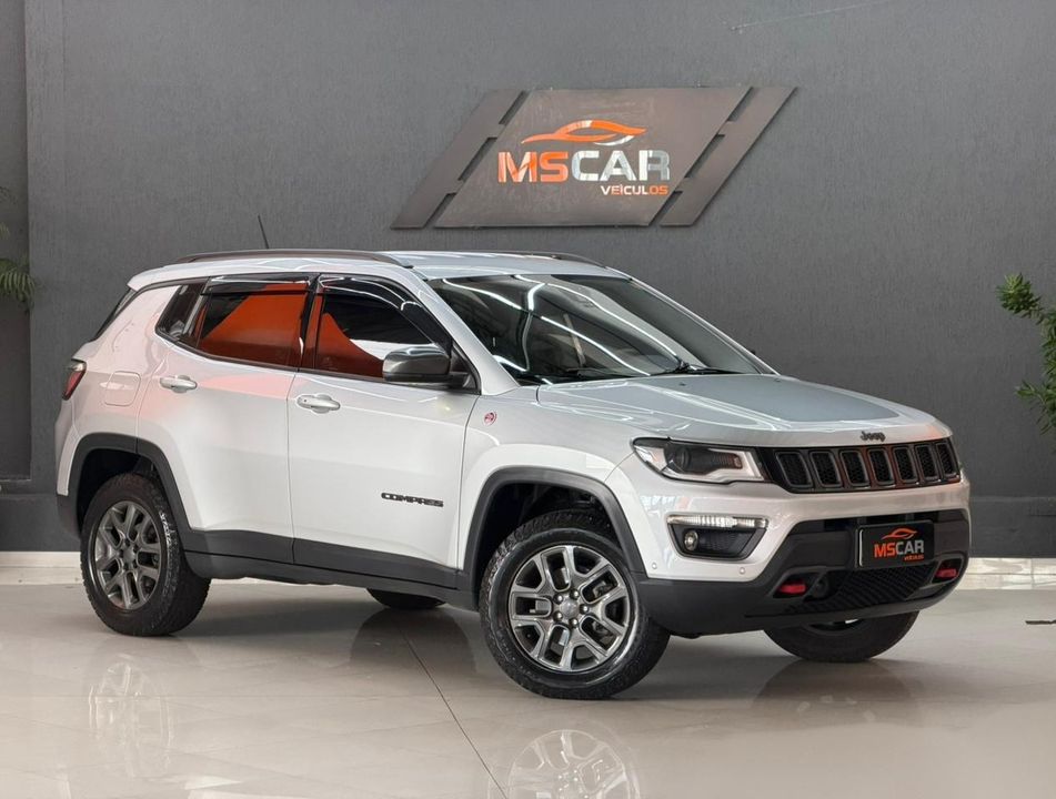 Jeep COMPASS TRAILHAWK 2.0 4x4 Dies. 16V Aut.