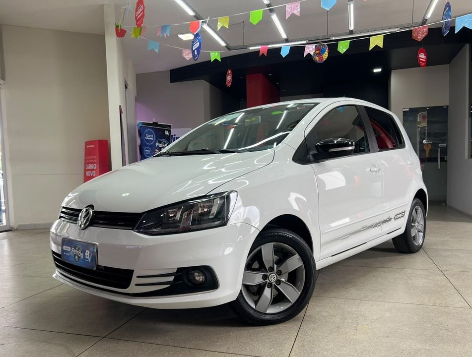VolksWagen Fox Connect 1.6 Flex 8V 5p