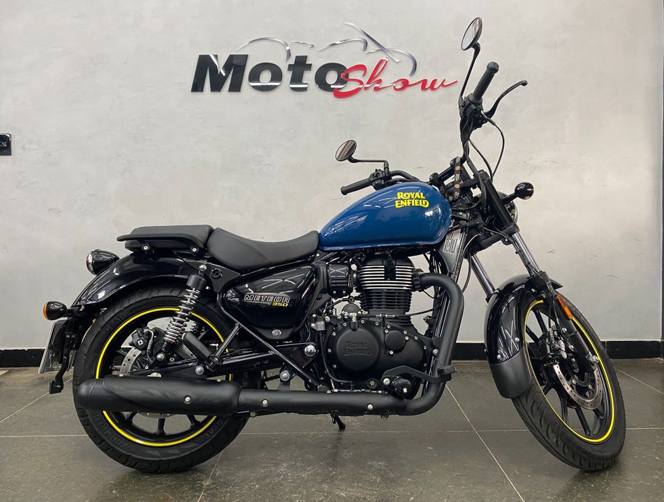 Royal Enfield Meteor 350 Fireball 