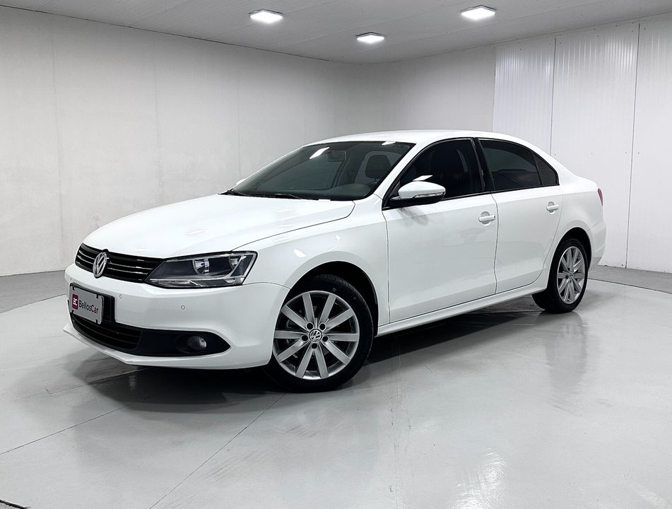 VolksWagen JETTA Comfortline 2.0 T.Flex 8V 4p Tipt.